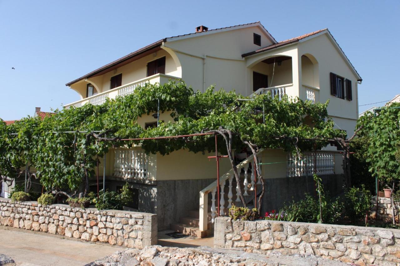 Apartments With A Parking Space Sali, Dugi Otok - 8136 외부 사진