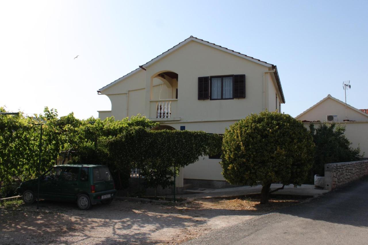Apartments With A Parking Space Sali, Dugi Otok - 8136 외부 사진