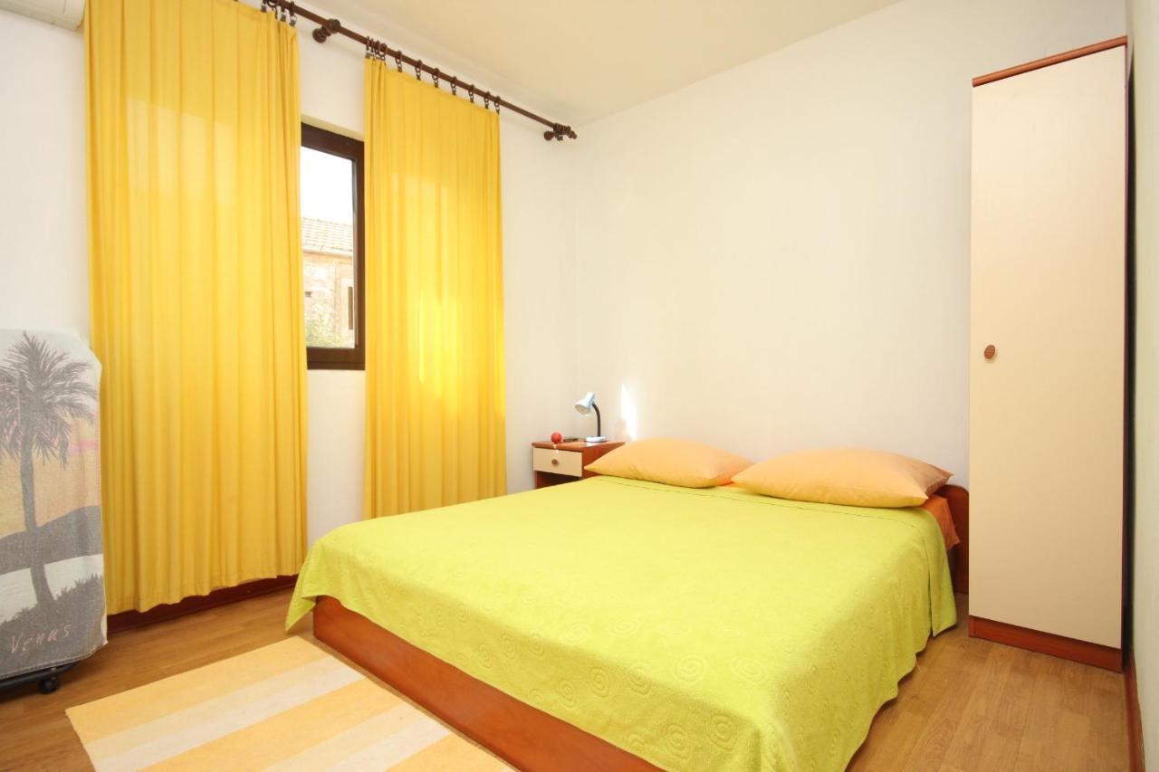 Apartments With A Parking Space Sali, Dugi Otok - 8136 외부 사진