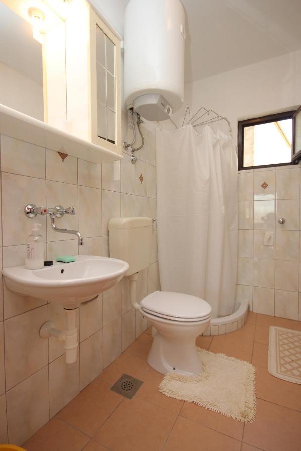Apartments With A Parking Space Sali, Dugi Otok - 8136 외부 사진